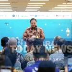 Menteri Koordinator Bidang Perekonomian Airlangga Hartarto saat membuka Program Belanja di Indonesia Aja (BINA) Lebaran 2026 di Jakarta, Jumat (6/3/2026).