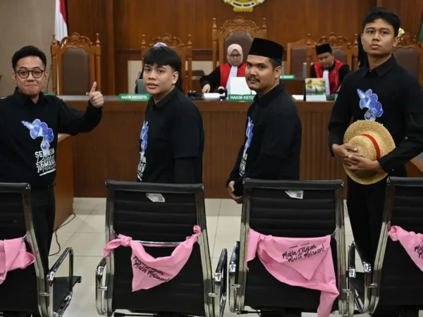 Delpedro dkk Divonis Bebas dalam Kasus Dugaan Penghasutan Demo Ricuh Agustus