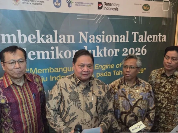 Airlangga Tanggapi Outlook Negatif Fitch Imbas Tekanan Konflik Timur Tengah