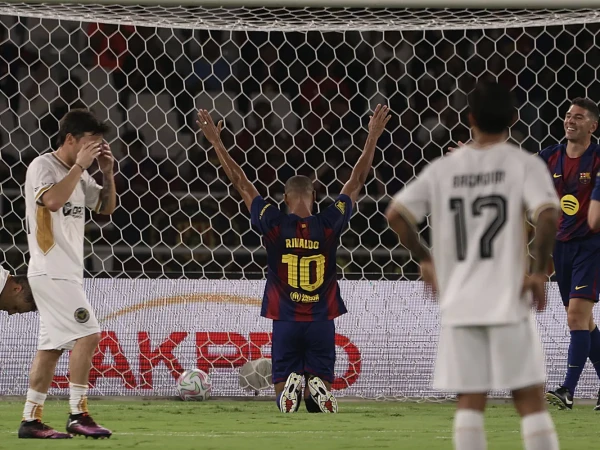 Momen pertandingan Barca Legends vs World Legends