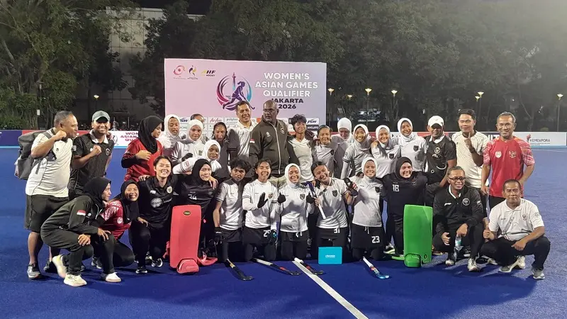 Meskipun sudah sukses meraih tiket Asian Games 2026 Nagoya, Jepang, Timnas Hockey Field Putri tidak kendor dalam menghadapi Singapura di Stadion Hockey GBK, Senayan, Jakarta, Minggu (26/4/2026). (PP FHI)