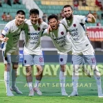 Persita Pindah Kandang, Carlos Pena Minta Dukungan Penuh Suporter Hadapi Arema FC