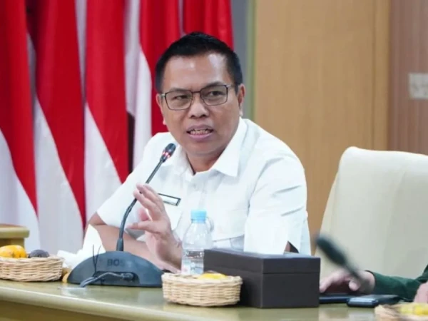 Pemerintah Berupaya Atasi Krisis Bahan Baku Plastik, Harga Beras dan Gula Terancam Naik