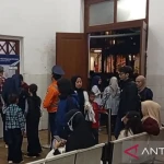 Perjalanan KA Siliwangi Dihentikan Sementara Akibat Gogosan Rel di Cianjur