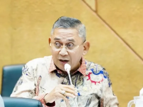 DPR Soroti Tantangan UHC Akibat Penurunan Transfer Dana Pusat ke Daerah