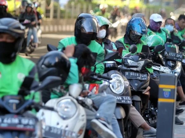 Kementerian HAM Nilai Penurunan Potongan Tarif Ojol Jadi 8 Persen Perkuat Perlindungan Pekerja