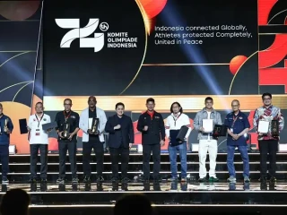 Rizki Juniansyah Raih Penghargaan Best of The Best The Game Changer Award NOC Indonesia, Menpora Erick Beri Apresiasi