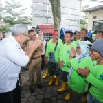 Farhan Soroti Masih Banyaknya Tumpukan Sampah Dibeberapa Titik Kota Bandung