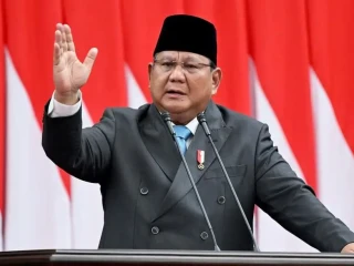 Sebut Ekonomi Pancasila sebagai 'Jalan Tengah', Prabowo: Ambil yang Terbaik dari Kapitalisme dan Sosialisme