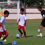 Raul Gonzalez dan David Villa_Foto Viralterkini (5)