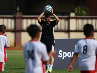 Raul Gonzalez dan David Villa_Foto Viralterkini (6)