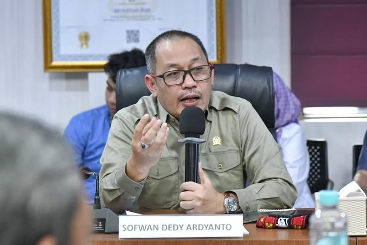 Sofwan-Dedy-Ardyanto-Anggota-Komisi-V-DPR-RI-998500865