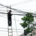 Pemkot Siap Tertibkan Kabel Udara, Penurunan Dimulai 2 Juni di Jalan Asia Afrika dan Jalan Sunda