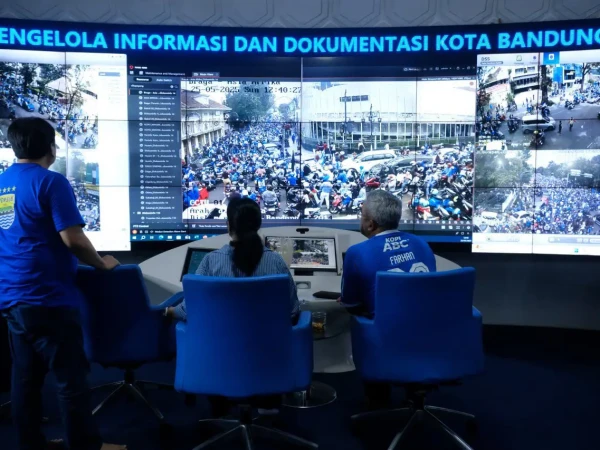 Persib Hattrick Juara, Sedetik Kemudian Kota Bandung Bergemuruh Sukacita
