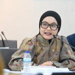 nila-yani-tegaskan-teknologi-harus-jadi-alat-perjuangan-rakyat-cwnD15dD3r