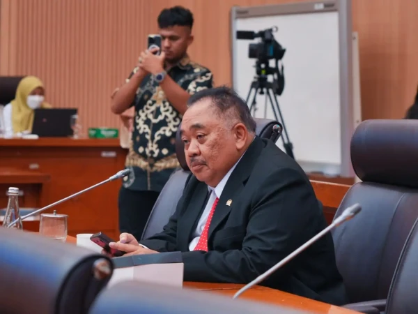 Legislator Minta Pembahasan RUU Migas Tak Tergesa-gesa