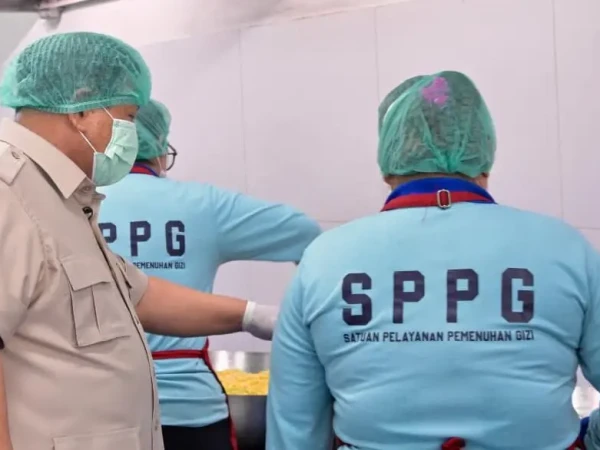Sebelum Pecat Dadan, Prabowo Sempat Tinjau Langsung Dapur MBG di Palmerah