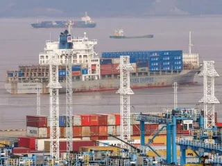 36838049-der-frachter-kawa-ningbo-2lLGCZKgpx70