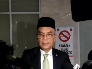 DPR Pertanyakan Lonjakan Biaya Haji, Dorong Negosiasi Ulang dengan Saudi