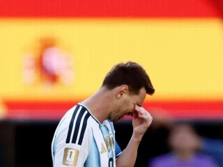 Lionel Messi Tak Kuasa Menahan Tangis Usai Argentina Digebuk Spanyol