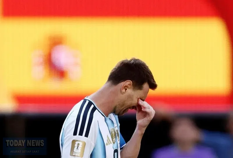 lionel-messi-bereaksi-dalam-pertandingan-final-piala-dunia-fifa-2026-antara-argentina-dan-spanyol-di-new-yorknew-jersey-stadiu-1784507655471