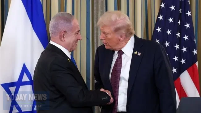 netanyahu-berjabat-tangan-pada-