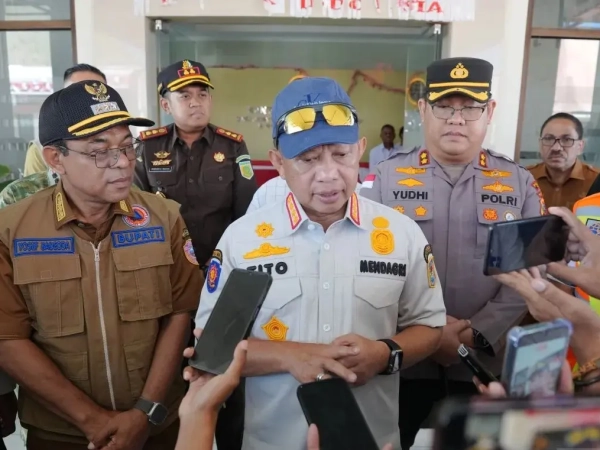 Mendagri Evaluasi Penanganan Pascagempa di Ende, Infrastruktur Jadi Prioritas