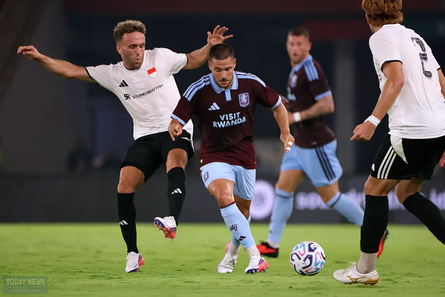 Aston Villa vs Indonesia All Stars_Foto Todaynews (6)