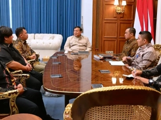 Prabowo Terima Panglima Jilah, Bahas Pencegahan Karhutla di Kalimantan