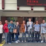 Tim penggugat ketika menghadiri persidangan di Pengadilan Negeri Tangerang.