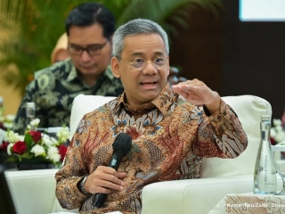 Suahasil Lantik 14 Pejabat Kemenkeu, Tekankan Pajak dan Bea Cukai Makin Tajam