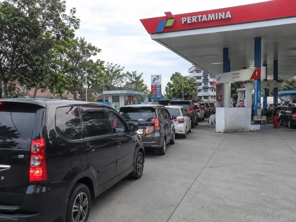 Antrean Pertalite Mengular di Madura, DPR Minta Investigasi Pertamina