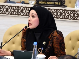 erna sari dewi keadilan