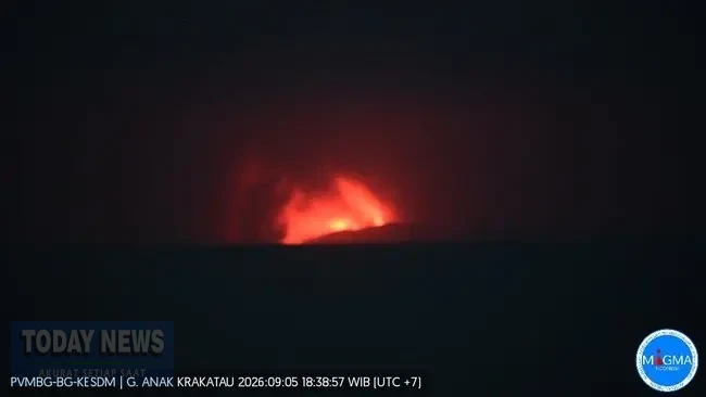kondisi-gunung-anak-krakatau-sabtu-592026-malam-1788629954828_169