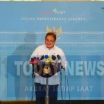 Pemerintah Evaluasi Dampak Erupsi Sejumlah Gunung Api terhadap Ekonomi dan Logistik