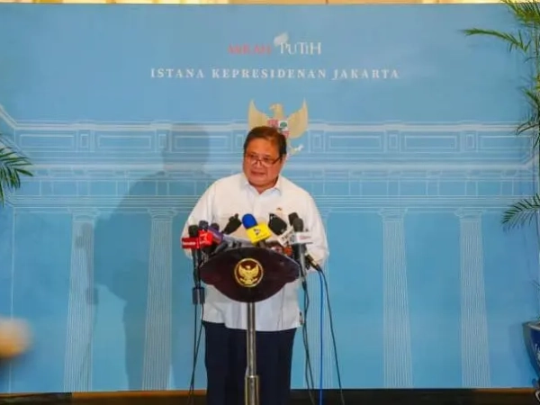Pemerintah Evaluasi Dampak Erupsi Sejumlah Gunung Api terhadap Ekonomi dan Logistik