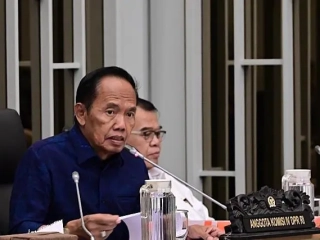 Generasi Muda Enggan Bertani, DPR Ingatkan Urbanisasi Ancam Pangan Nasional