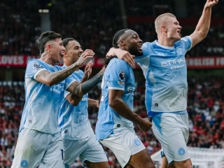10 Pemain Man City Taklukkan MU 1-0 di Old Trafford
