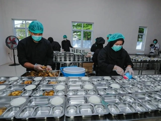 Imbas Dugaan Keracunan MBG, BGN Bekukan SPPG Padalarang