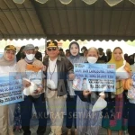 Gubernur Kalteng Salurkan 1.000 Paket Bantuan Pangan untuk Warga Kumai