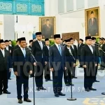 Menteri Koordinator Bidang Pembangunan Manusia dan Kebudayaan (Menko PMK) Sugiono, Menteri Koordinator Bidang Hilirisasi dan Transisi Energi sekaligus Menteri Energi dan Sumber Daya Mineral (ESDM) Bahlil Lahadalia dan menteri lainnya paparkan prioritas kerja. (Foto: BPMI Setpres)