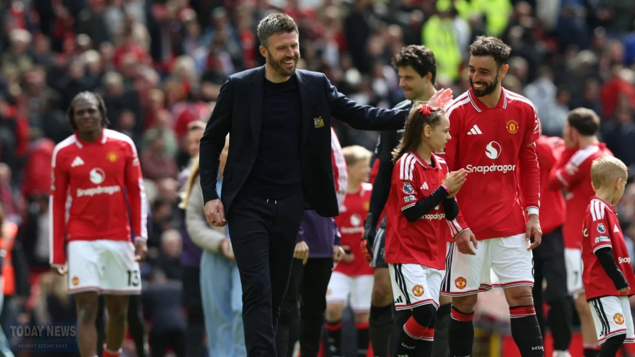 6a7ee3cf694c6-pelatih-manchester-united-asal-inggris-michael-carrick_gemini_1265_711
