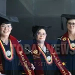 Kabut Asap Karhutla Tak Menyurutkan Tekad Tiga Guru Asal Maluku Hadiri Wisuda di Kampus UPI Bandung