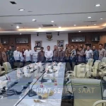 Bangunan Breakwater Runtuh, Usaha Tangkap Ikan di Karangsong Indramayu Terancam