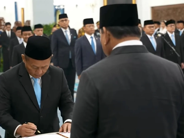 Prabowo Rombak Kabinet Merah Putih, Ini Daftar Pejabat Lengkap Baru yang Dilantik