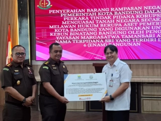 Sekda Kota Bandung Terima Penyerahan Enam Bangunan Kebun Binatang dari Kejaksaan