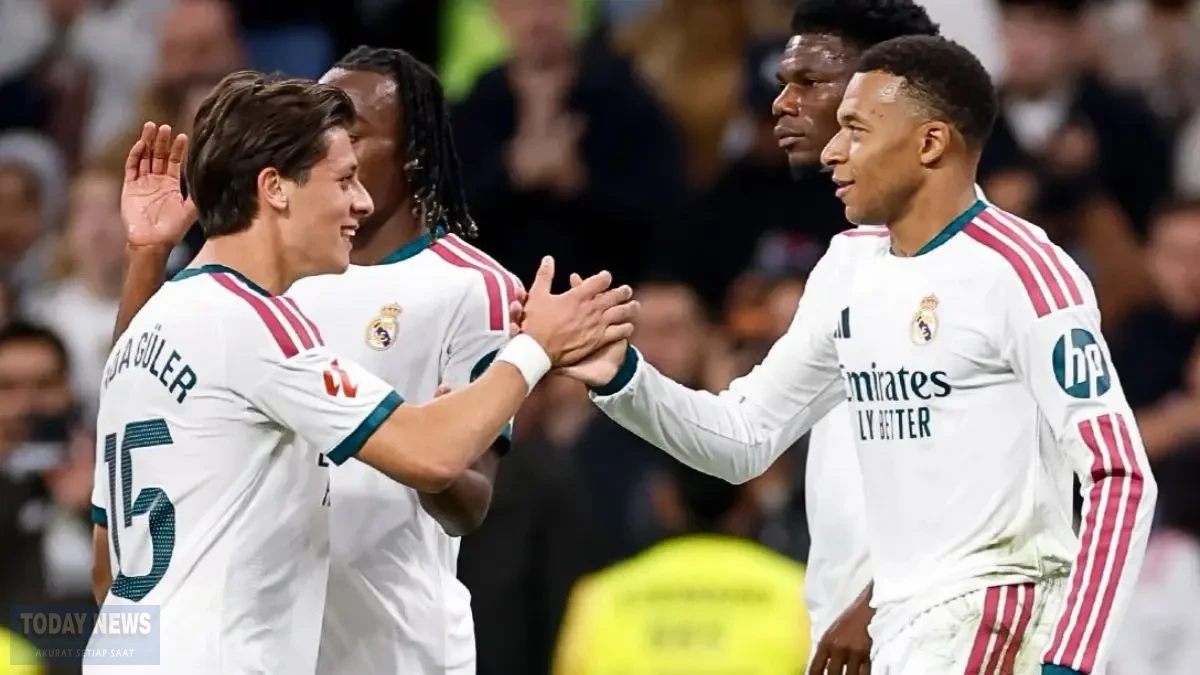 real-madrid-bungkam-sevilla-4-1-di-la-liga-at-realmadridinstagram-EP2L5